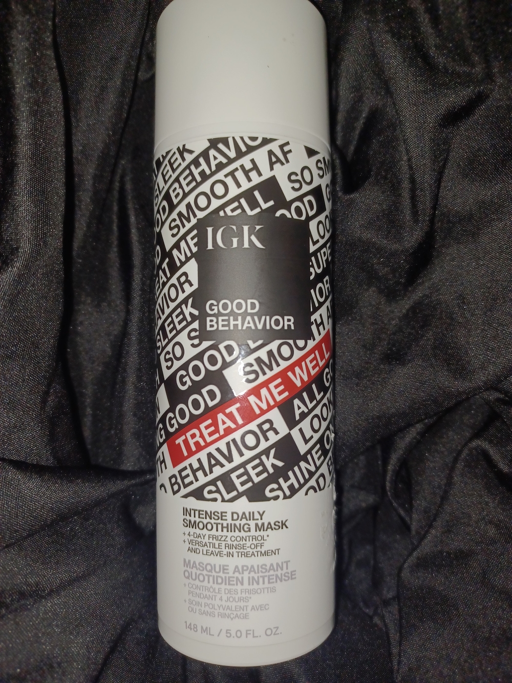 IGK Good Behavior Treat Me Well Intense Daily Smoothing Mask - White